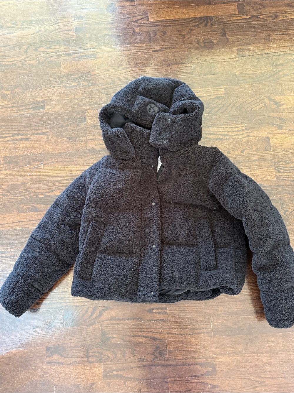 Lululemon  Black Sherpa Hooded Down Jacket 6 Excellent